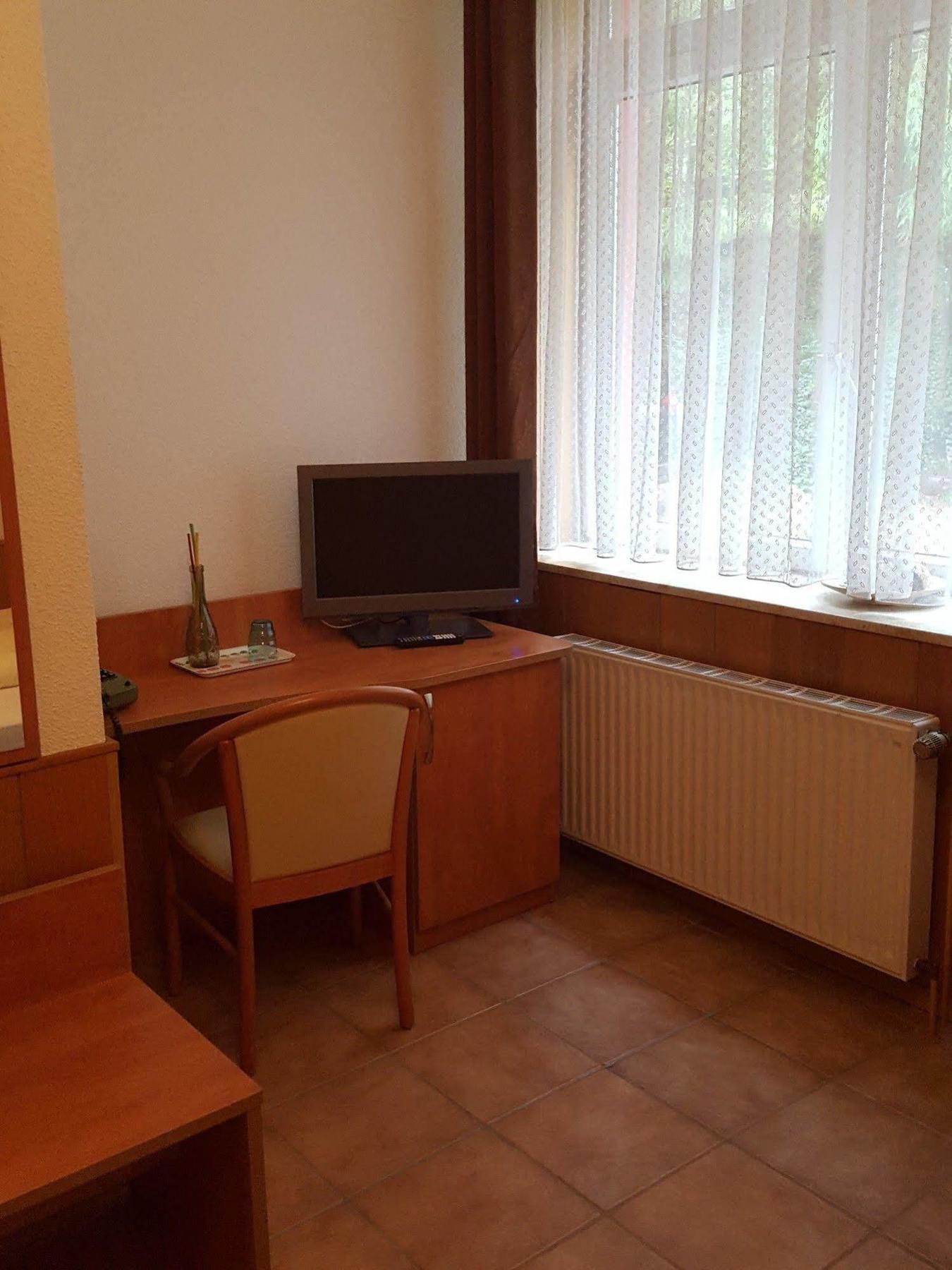 Waldhotel Zur Holzmuhle Eldagsen Dış mekan fotoğraf